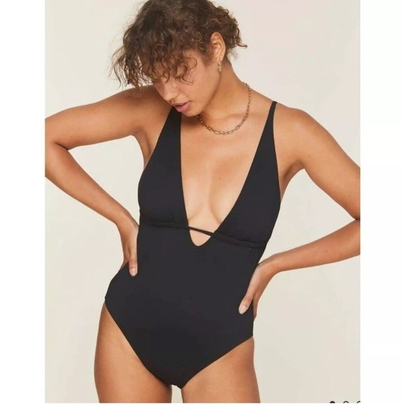 Andie x Demi Moore The Tropez one piece swim suit Black women’s size L beach NWT - Picture 4 of 16